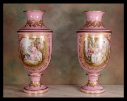 Front side of vase Front side of vase