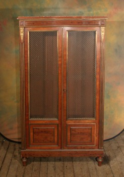 Louis XVI Cabinet